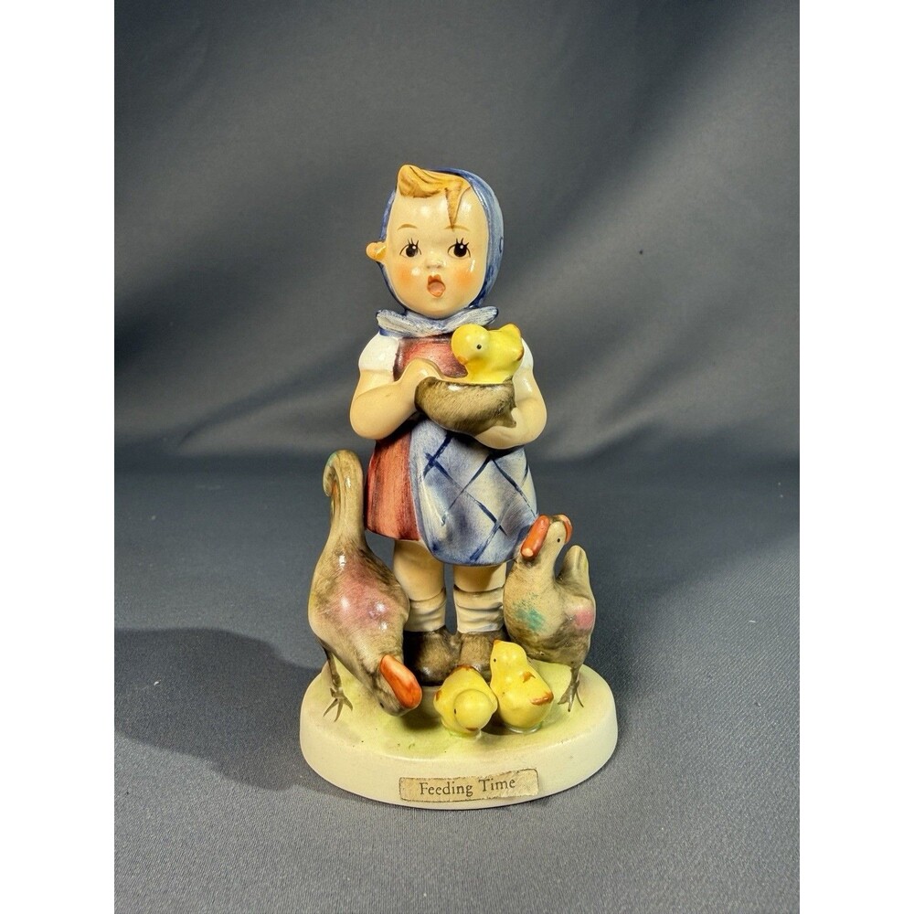 Vintage M.I. Hummel Feeding Time 199/0 TMK-3 Goebel W. Germany 4.5” Figurine